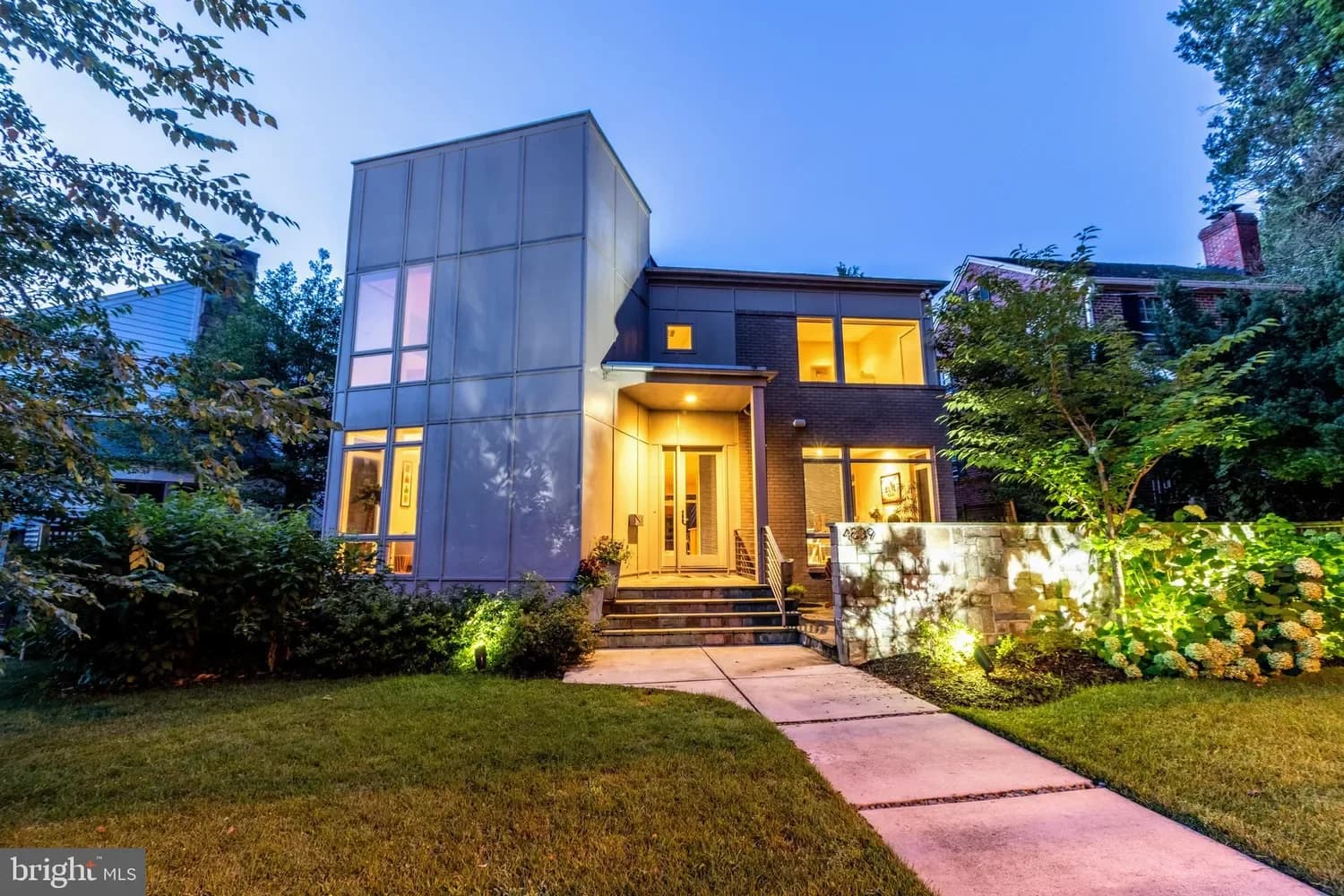 4839 Western Avenue Northwest, Washington, DC 20016