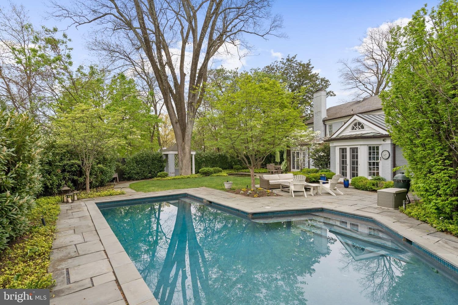 5020 Palisade Ln NW, Washington, DC 20016